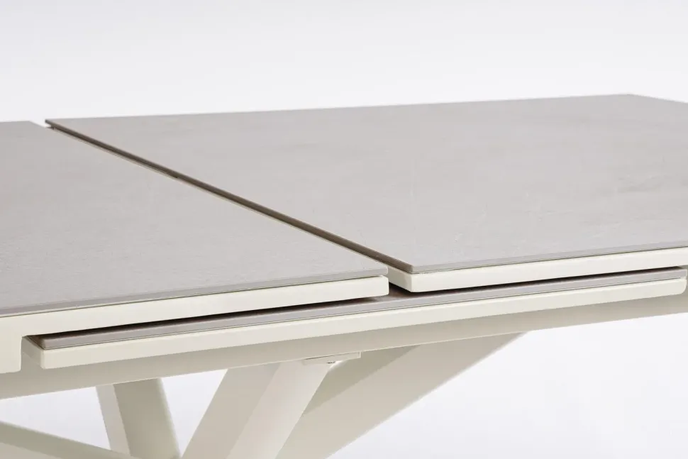 Tavolo da giardino Tavolo pascal allungabile 200/260 cm con 8 poltrone odeon rastin - bizzotto a marchio Bizzotto a prezzo ribassato