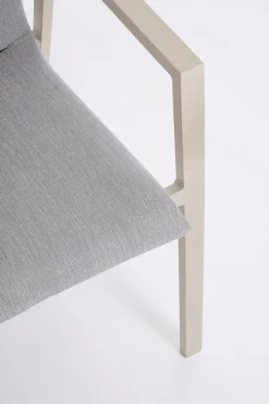 Tavolo da giardino Tavolo pascal allungabile 200/260 cm con 8 poltrone odeon rastin - bizzotto a marchio Bizzotto a prezzo ribassato