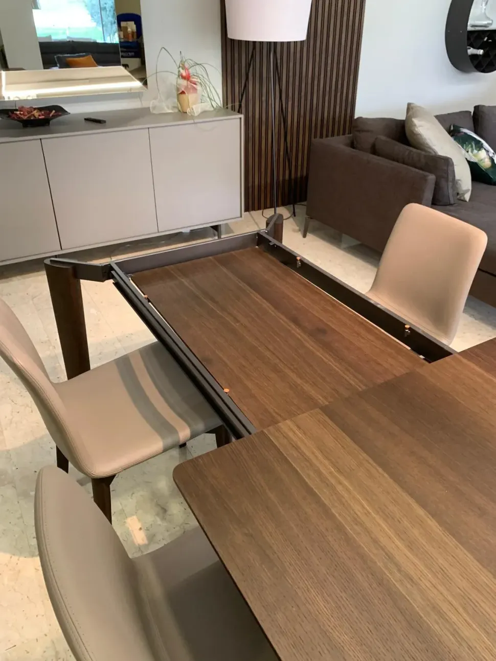 Tavolo Desco di Sangiacomo scontato del 34%