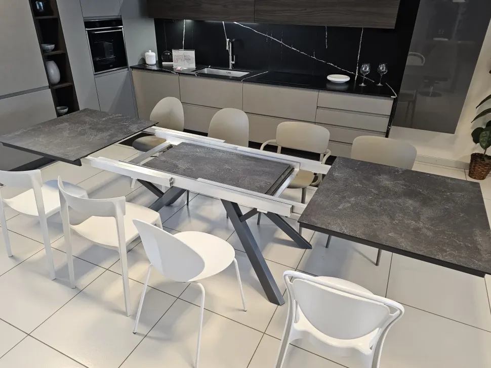 Tavolo Diadema Easyline in laminato Allungabile scontato 26%