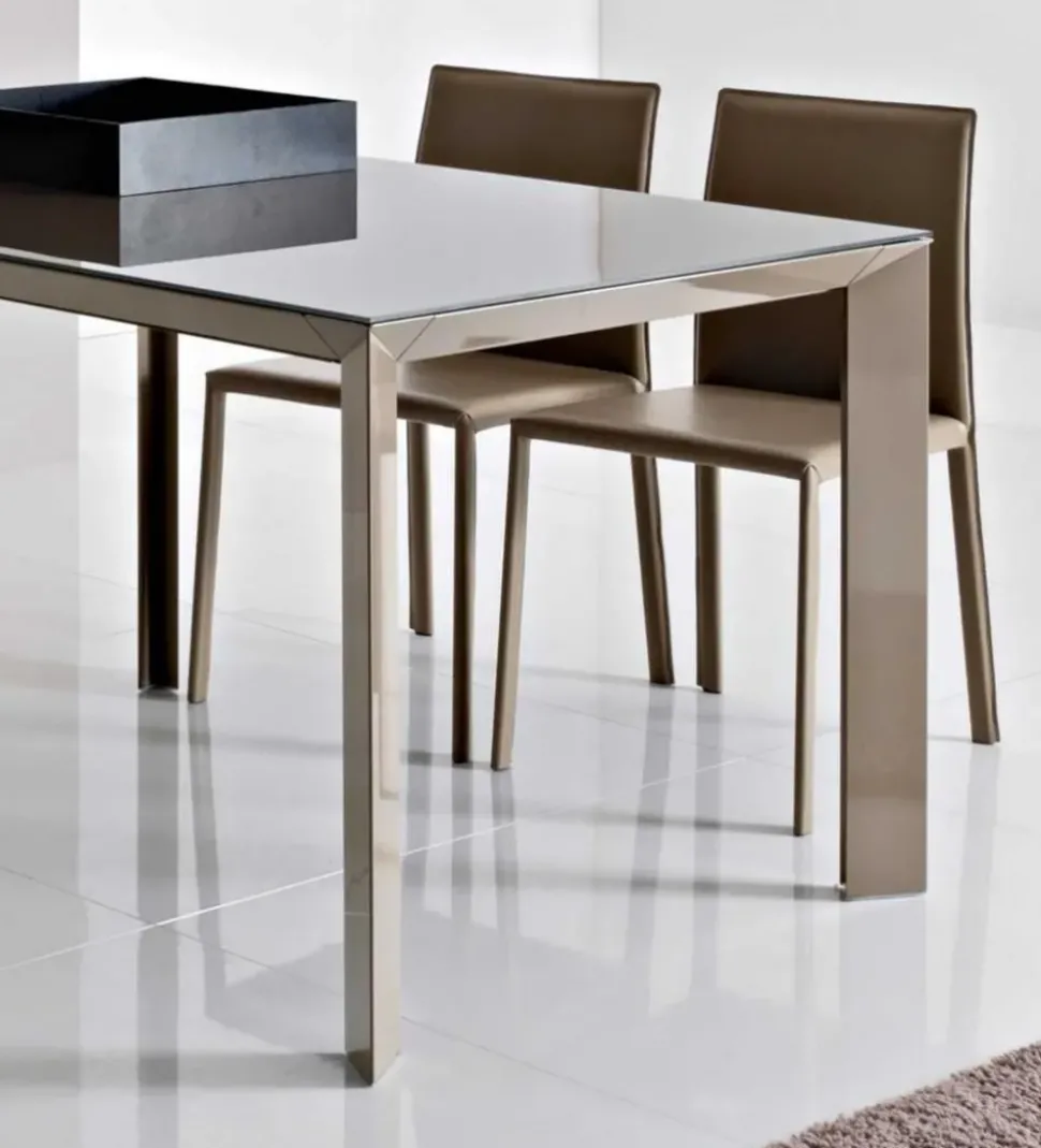 Tavolo Diamante di Point house scontato del 20%