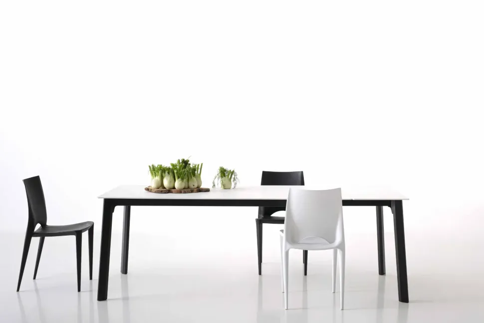 Tavolo Drop di Pointhouse scontato del 20%