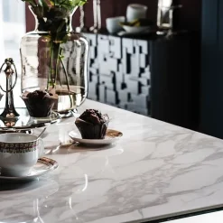 Tavolo Elvis Keramik Cattelan Italia in ceramica fisso.