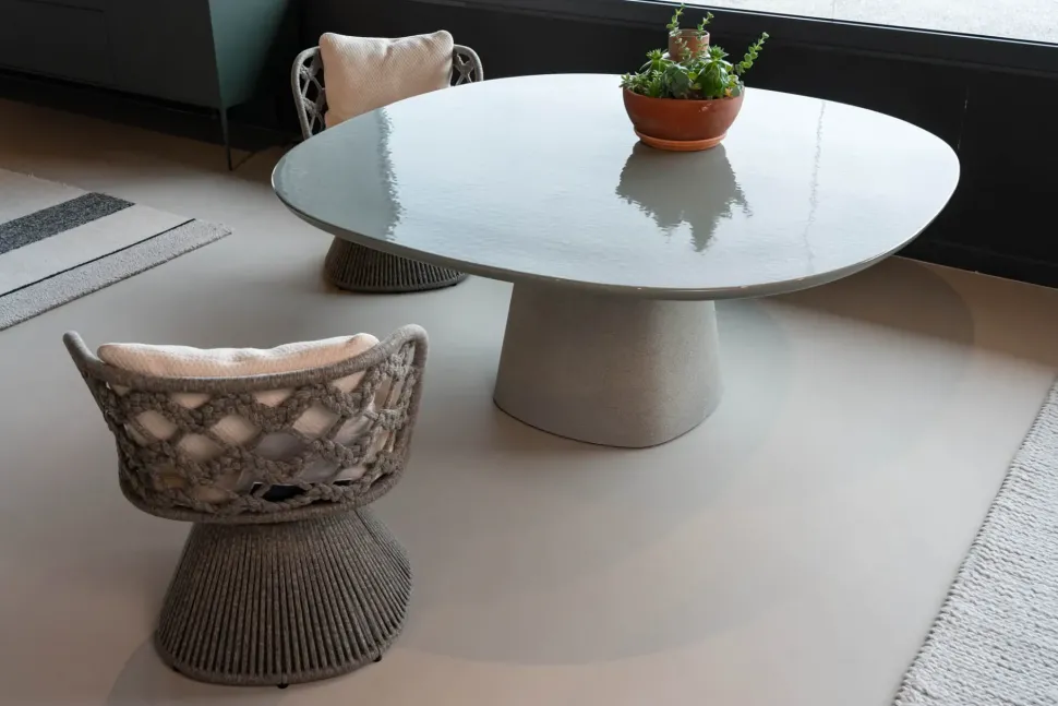 Tavolo fisso Allure B&b italia