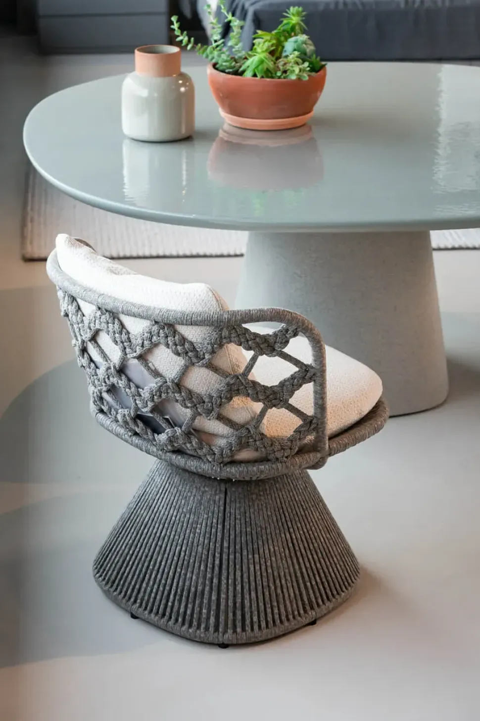 Tavolo fisso Allure B&b italia