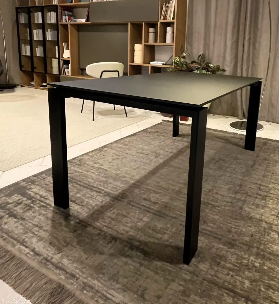 Tavolo Four extendable Kartell in OFFERTA OUTLET -26%