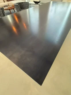 Tavolo Gervasoni tavolo brick 33 di Gervasoni scontato del 35%