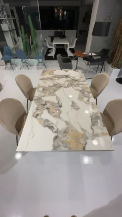 Tavolo Igor Zamagna in OFFERTA OUTLET -35%