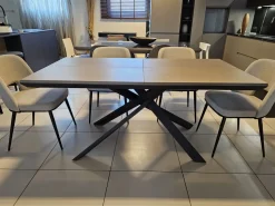 Tavolo in altri materiali rettangolare 4x4 Ozzio a prezzo ribassato