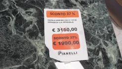 Tavolo in ceramica ovale Empire La seggiola in offerta outlet