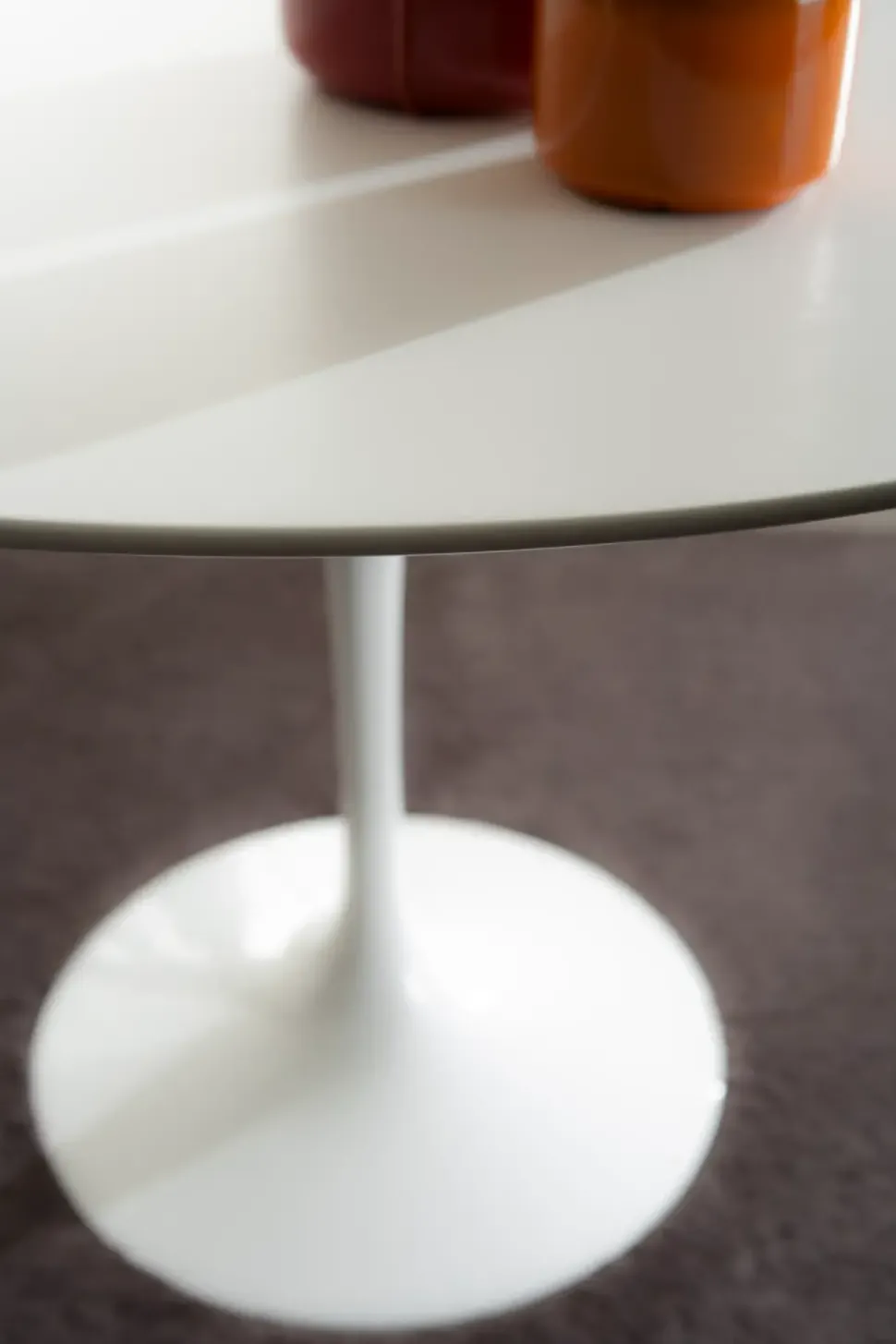 Tavolo in laccato rotondo Tavolo taste Sedie brianza a prezzo ribassato