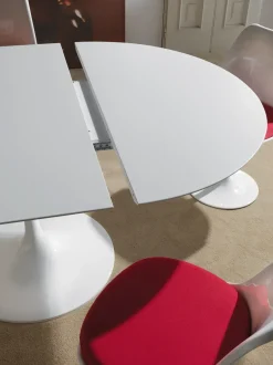 Tavolo in laccato rotondo Tavolo taste Sedie brianza a prezzo ribassato