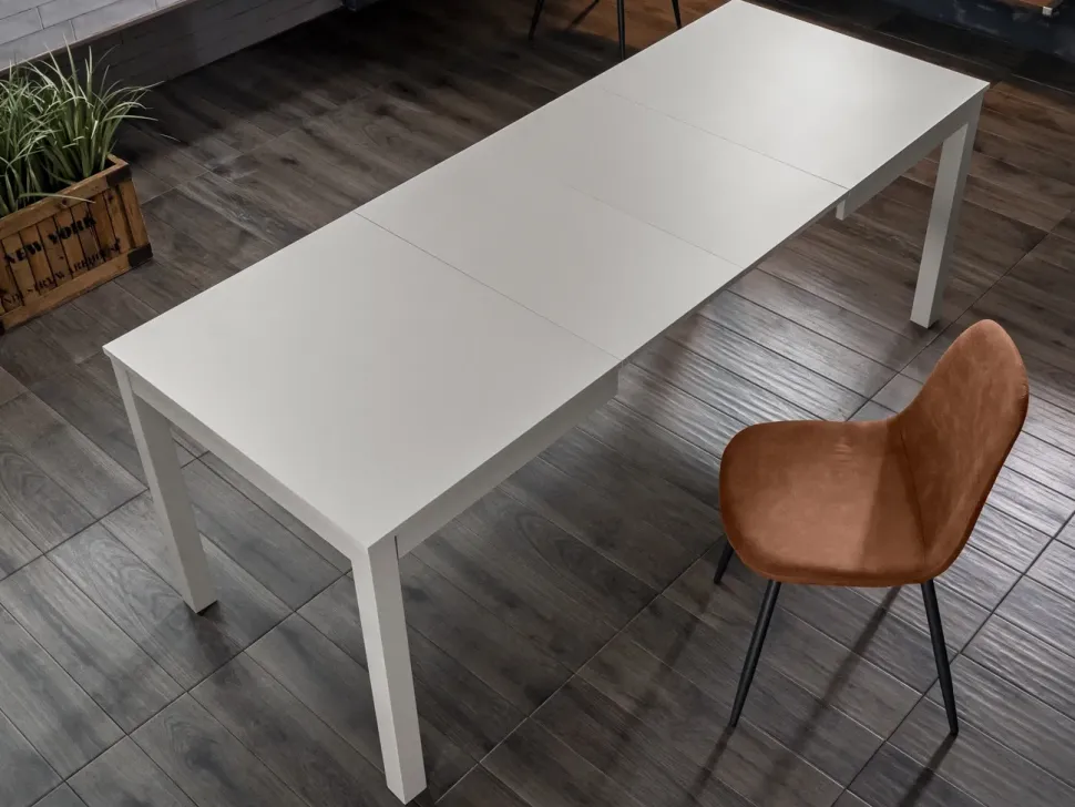 Tavolo in laminato rettangolare Traffic Stones in offerta outlet