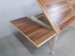 Tavolo in legno rettangolare Modello i solisti Artigianale in offerta outlet