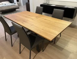 Tavolo in legno rettangolare 4*4 Ozzio a prezzo ribassato