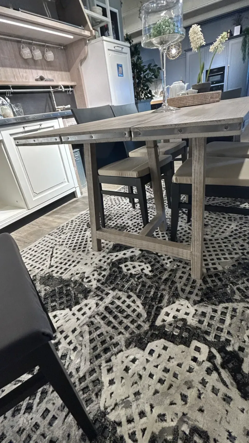 Tavolo in legno rettangolare Tavolo industrial Marchi cucine in offerta outlet