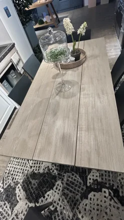 Tavolo in legno rettangolare Tavolo industrial Marchi cucine in offerta outlet