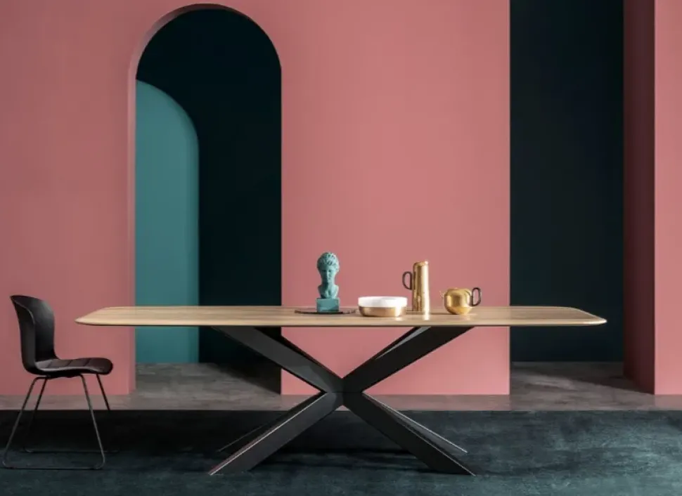 Tavolo in legno sagomato Copenhagen Devina nais a prezzo scontato