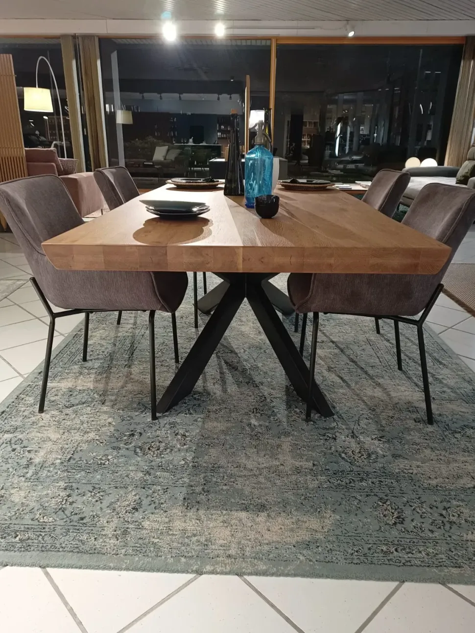 Tavolo in offerta outlet modello Tavolo star di Devina nais