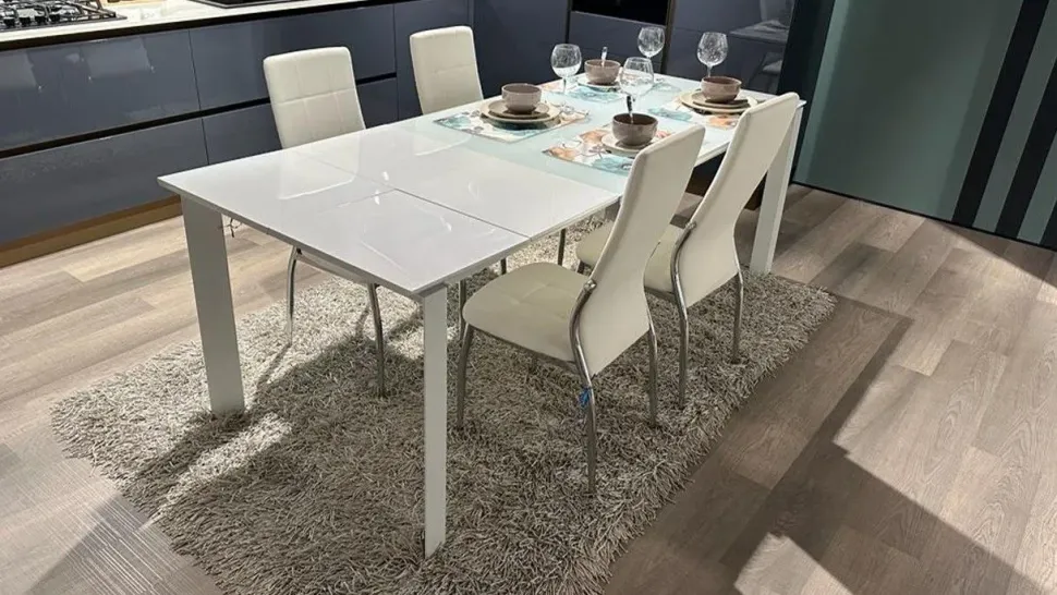 Tavolo in vetro rettangolare Diamante La casa moderna in offerta outlet