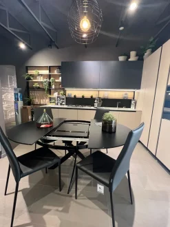 Tavolo in vetro rotondo Barone con vetro velvet antigraffio Bontempi a prezzo ribassato