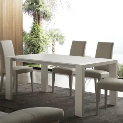 Tavolo Laseggiola modello Moderno