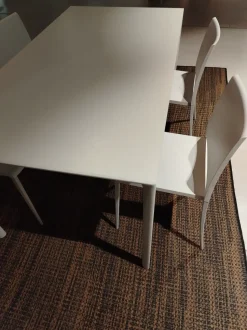 Tavolo Maki Kristalia in altri materiali Allungabile scontato 30%