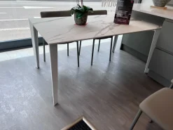 Tavolo Mary Scavolini in OFFERTA OUTLET -52%