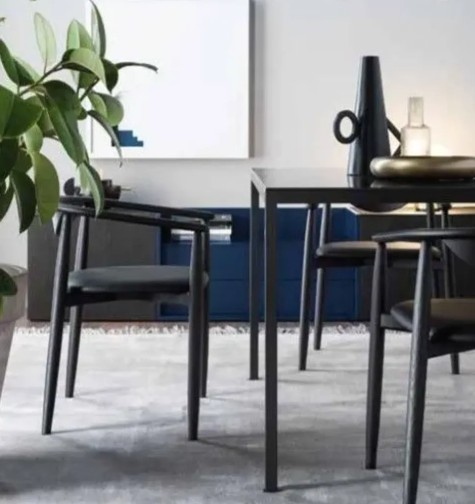 Tavolo Minimal di Artigianale scontato del 25%