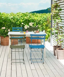 Tavolo modello Balcony per l'esterno Emu a prezzo Outlet