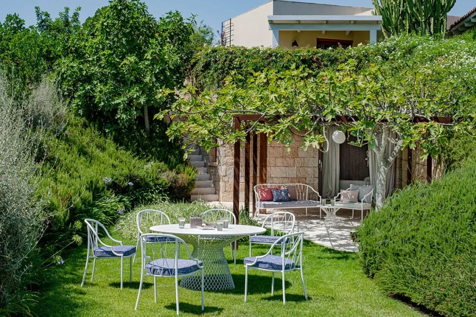 Tavolo modello Como da giardino Emu a prezzo Outlet