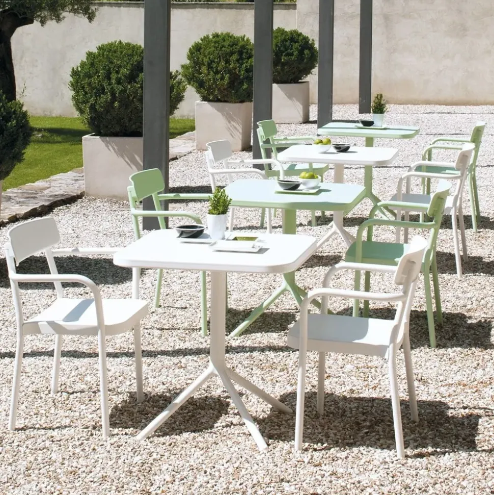 Tavolo modello Grace da giardino Emu a prezzo Outlet