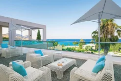 Tavolo modello Ivy da giardino Emu in Offerta Outlet