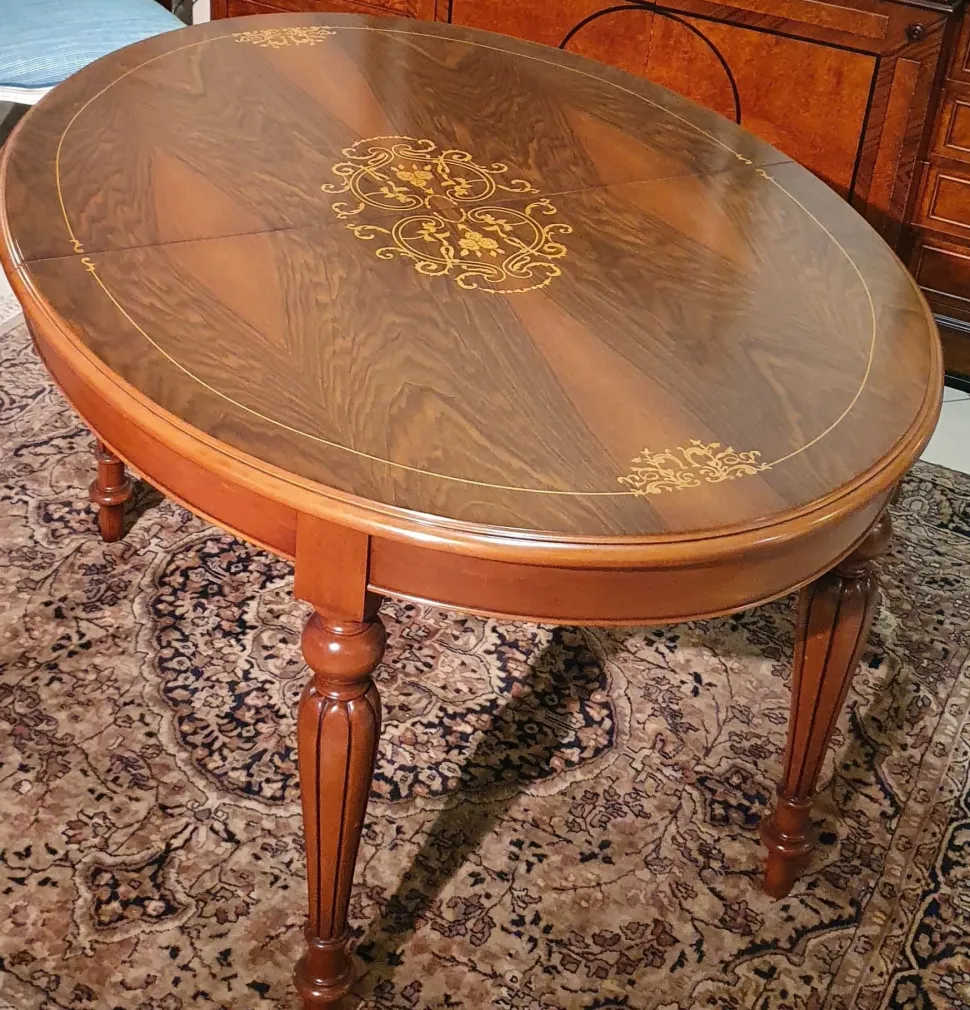 Tavolo Ovale allungabile di Artigianale scontato del 50%