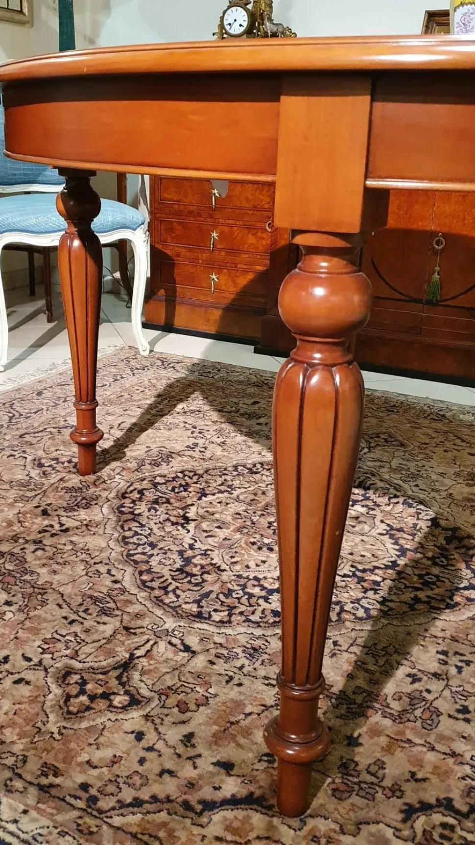 Tavolo Ovale allungabile di Artigianale scontato del 50%