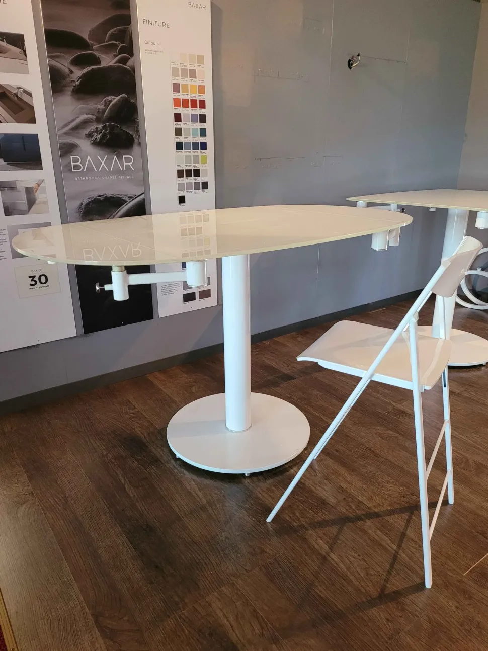 Tavolo ovale Extra up Ozzio scontato del 74%