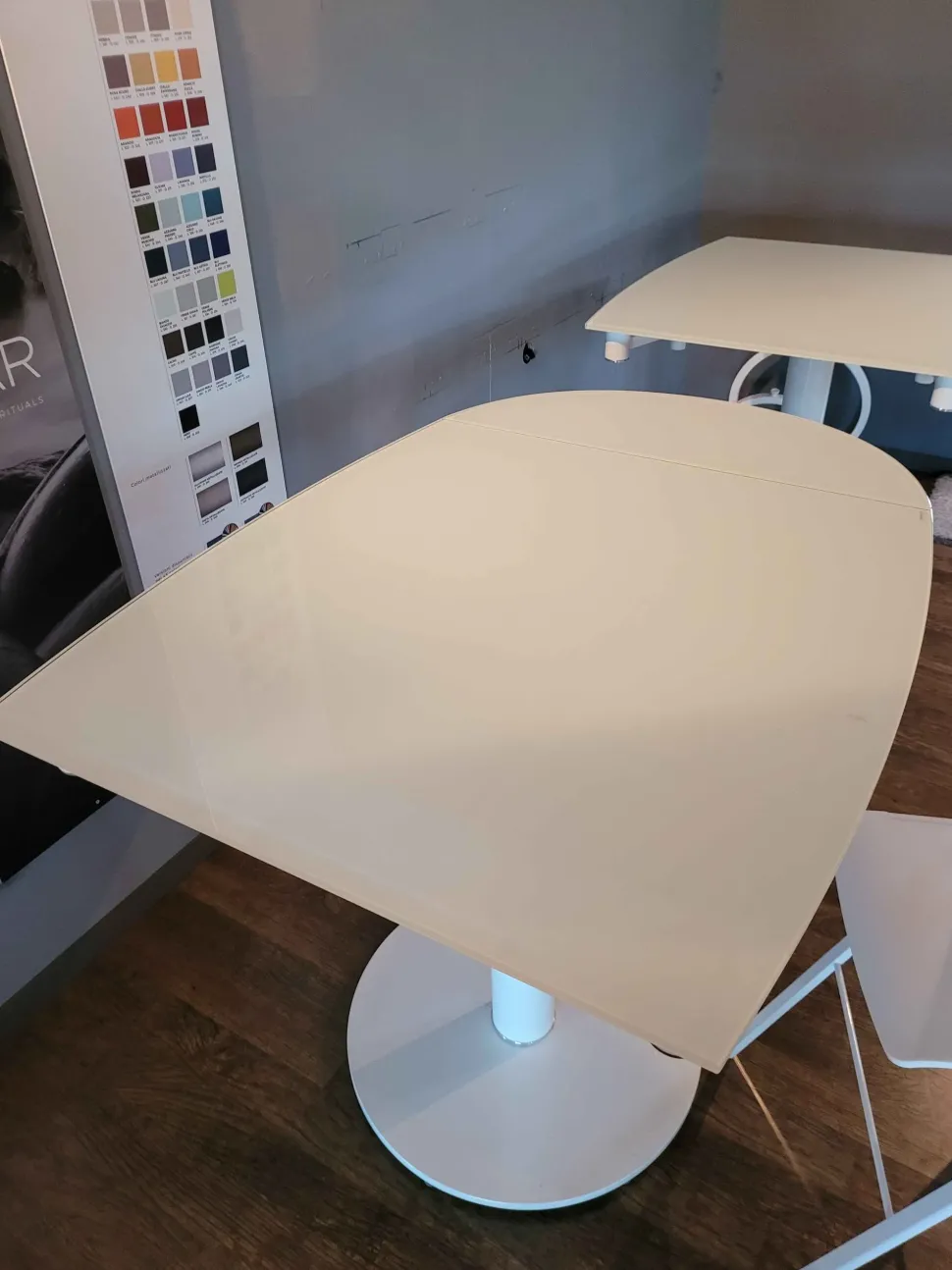 Tavolo ovale Extra up Ozzio scontato del 74%