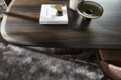 Tavolo ovale in legno Mayfair di Molteni & c in Offerta Outlet