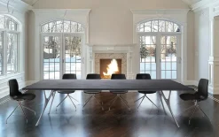 Tavolo Pegaso di Caimi scontato del 30%