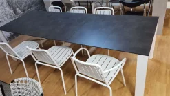 Tavolo per l'esterno modello Dorian Connubia a prezzi convenienti