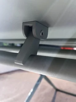 Tavolo per l'esterno Up&down a marchio Collezione esclusiva a prezzo ribassato