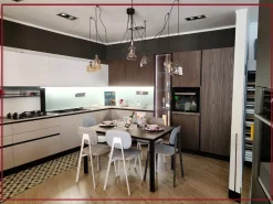 Tavolo quadrato allungabile in altri materiali SCONTATO