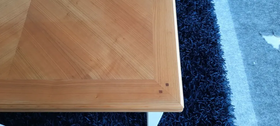 Tavolo quadrato in legno Modello quadrifogli di Mobilificio bellutti in Offerta Outlet