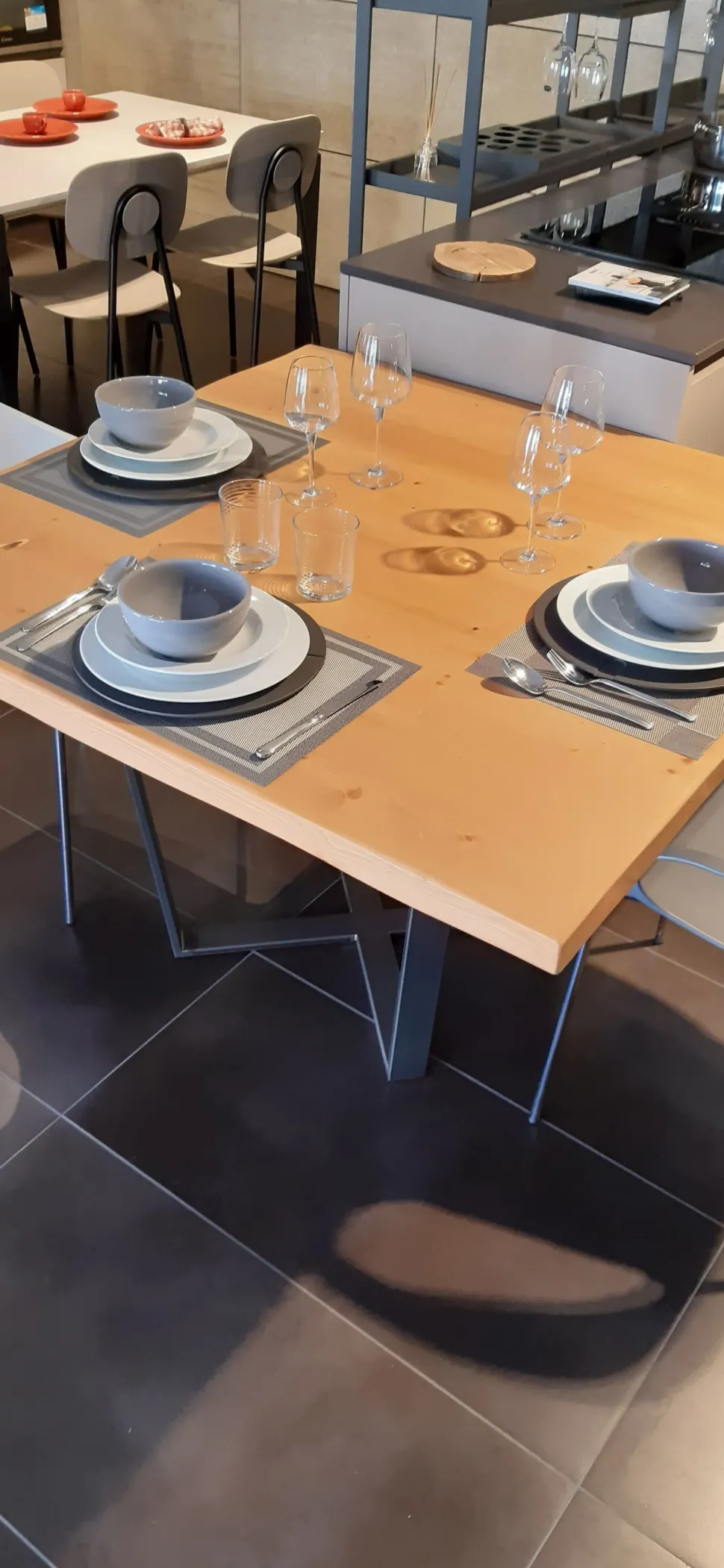 Tavolo quadrato Wood Valdesign scontato del 50%