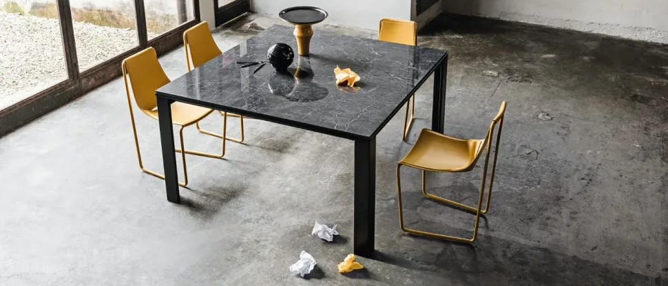 TAVOLO QUADRATO 140X140 ALLUNGABILE CRISTALCERAMICA MARMO GRECO