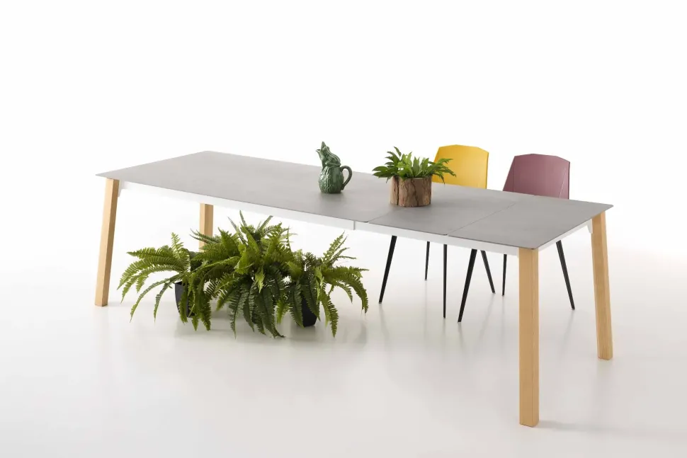 Tavolo Quadro Point house in laminato Allungabile scontato 20%