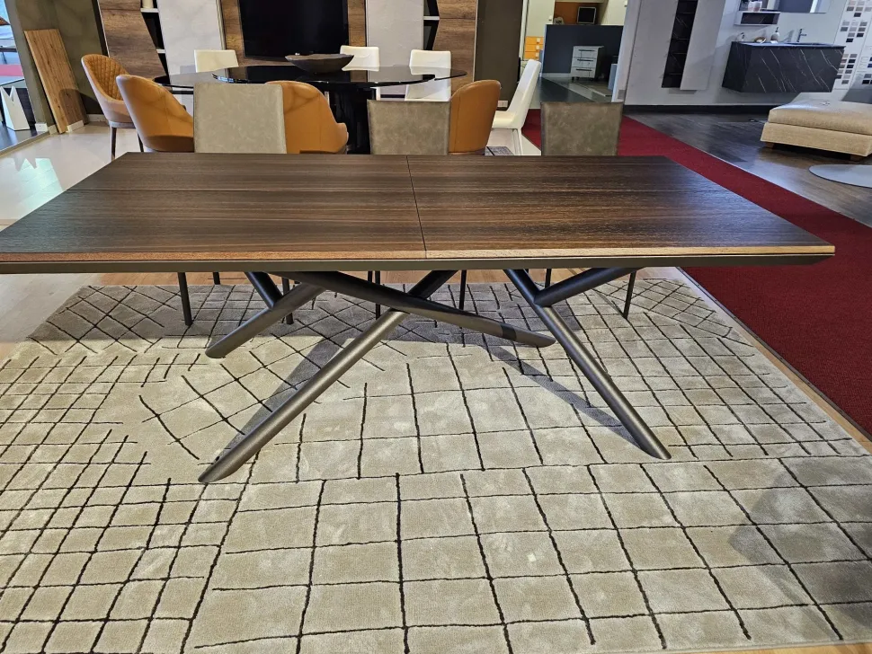 Tavolo Random di Ozzio scontato del 41%