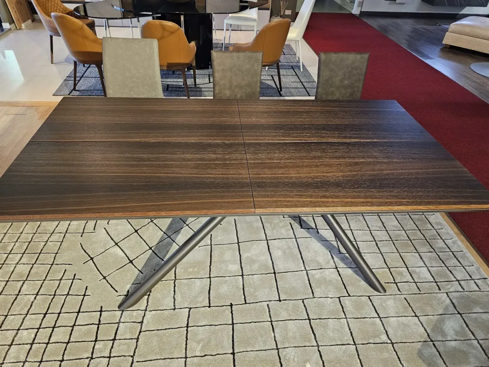 Tavolo Random di Ozzio scontato del 41%