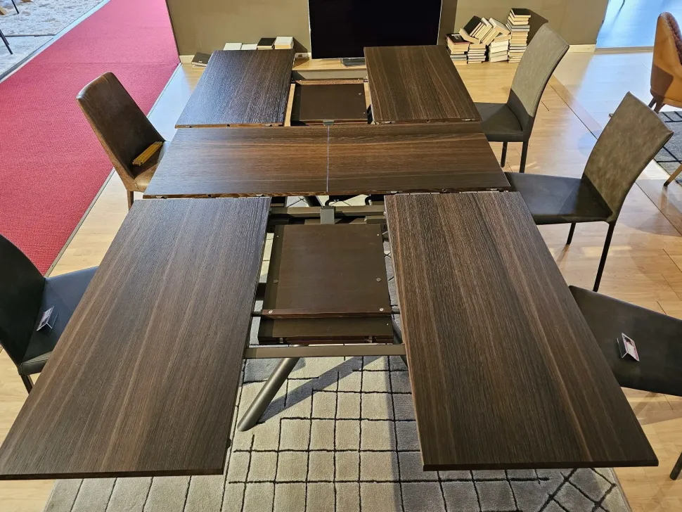 Tavolo Random di Ozzio scontato del 41%