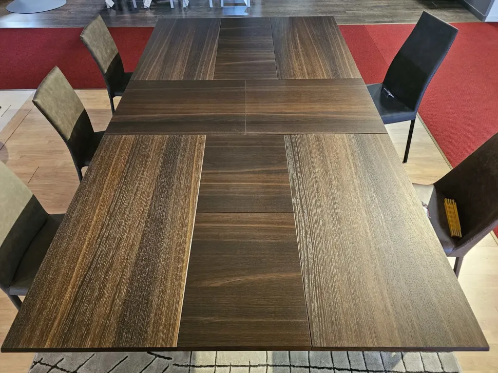 Tavolo Random di Ozzio scontato del 41%